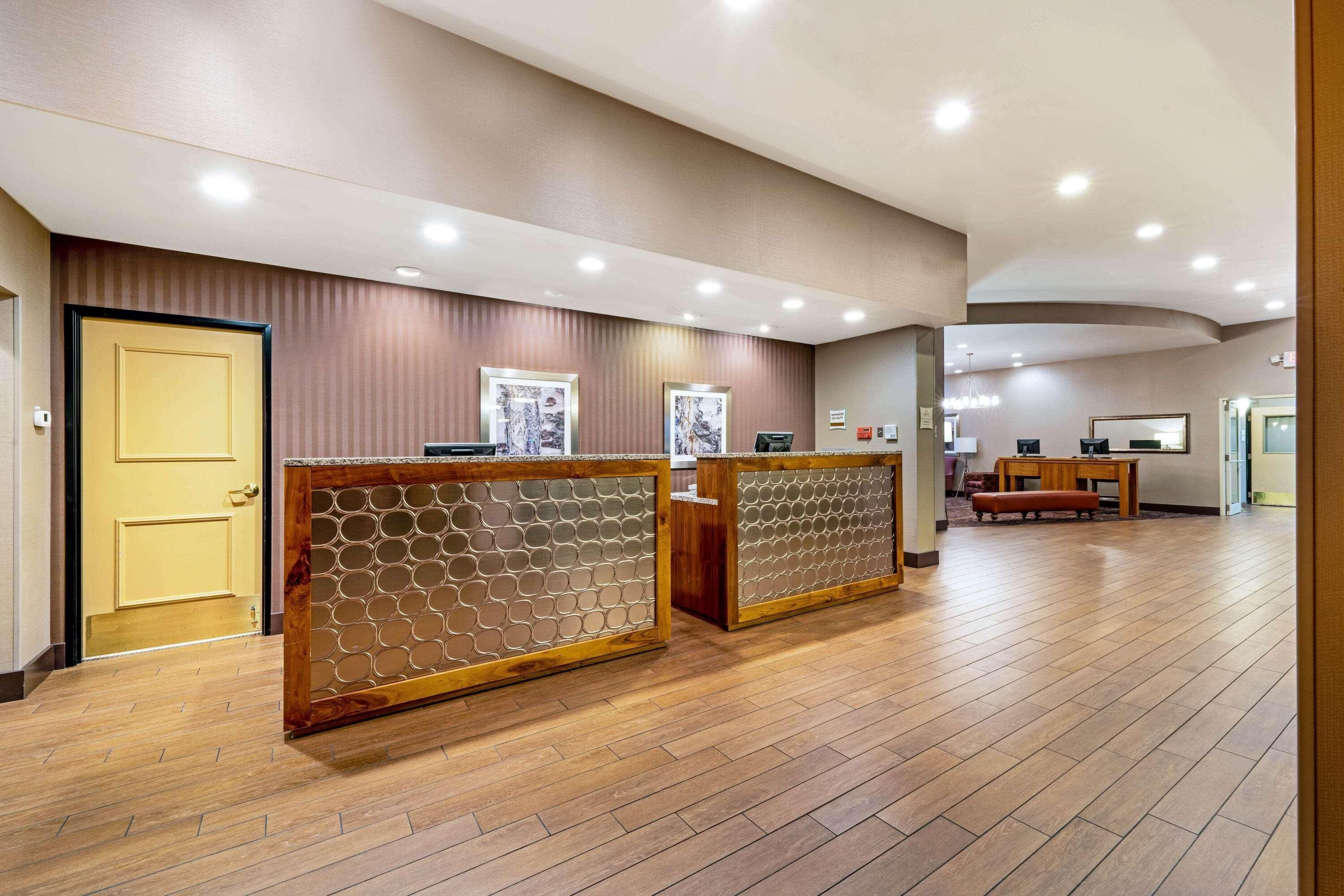 Hotel La Quinta By Wyndham Butte Exterior foto